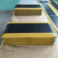 工位緩沖防疲勞墊，綠色環(huán)保防靜電臺(tái)墊，卡優(yōu)腳墊廠